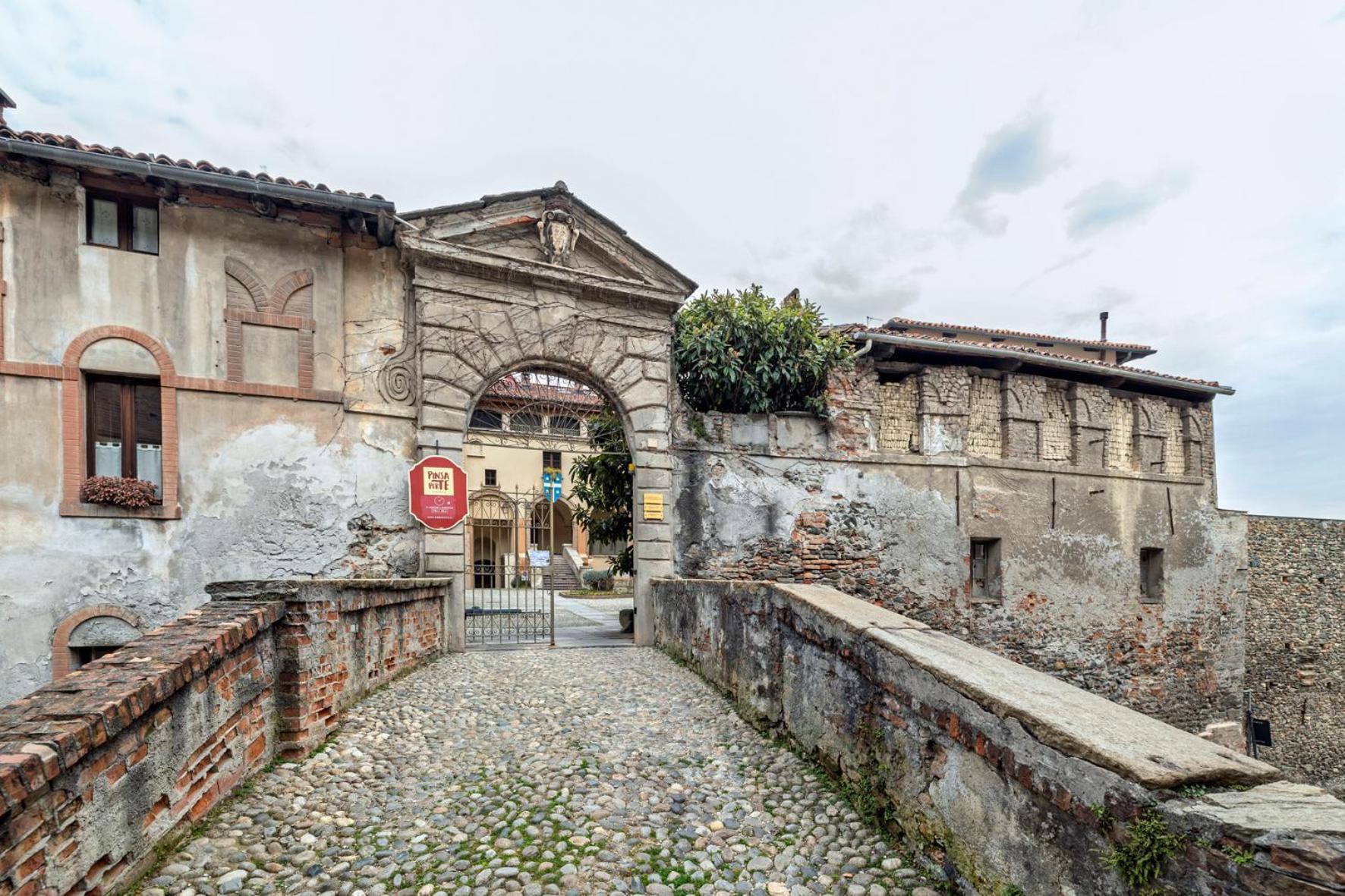 אביליאנה Appartamento Palazzo Dei Duchi מראה חיצוני תמונה