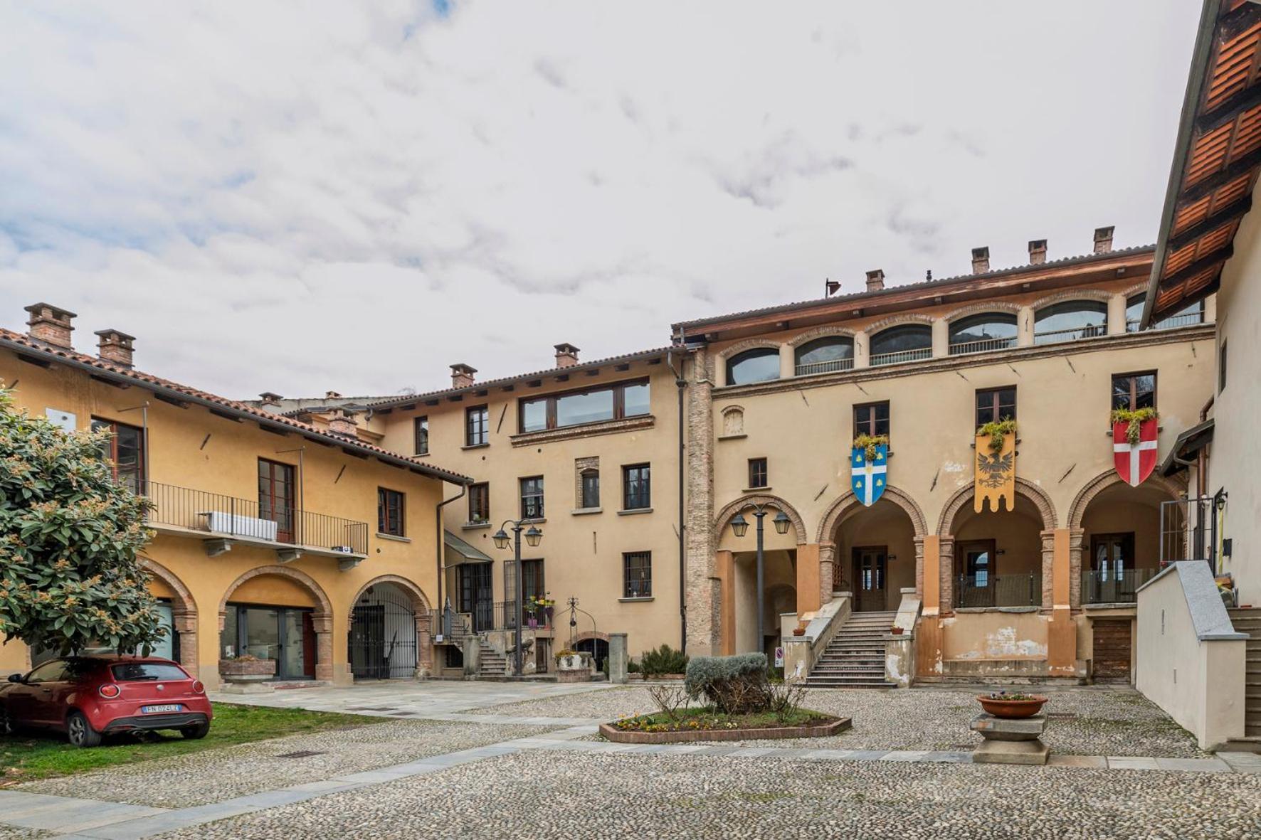 אביליאנה Appartamento Palazzo Dei Duchi מראה חיצוני תמונה