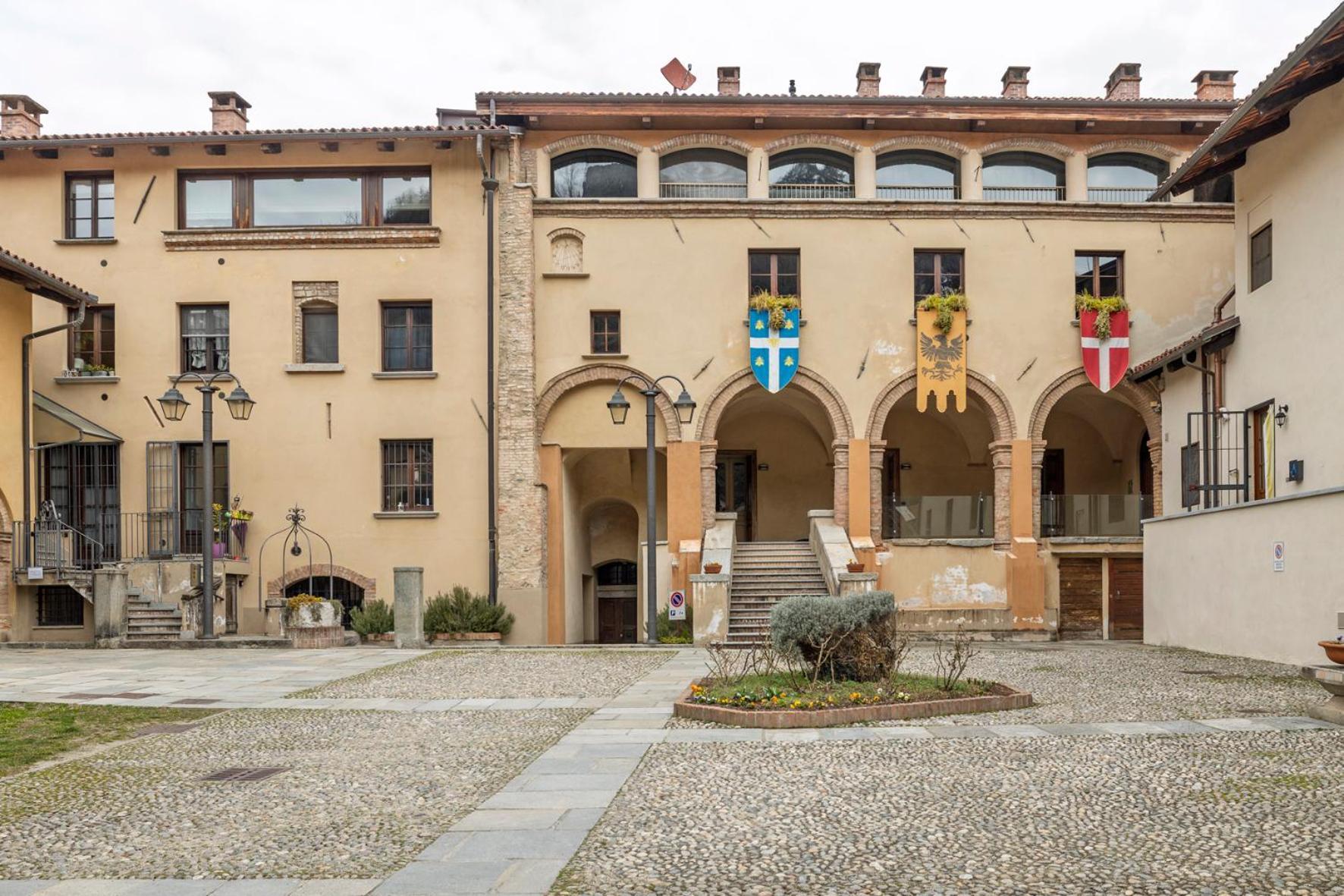 אביליאנה Appartamento Palazzo Dei Duchi מראה חיצוני תמונה